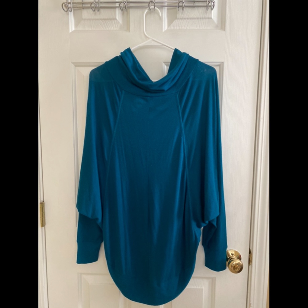 Women’s sweater